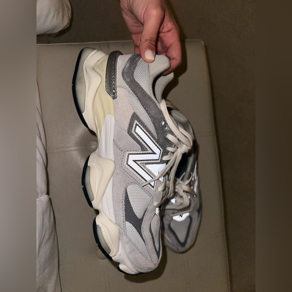 New Balance Gray Athletic Shoes with Chunky Design
